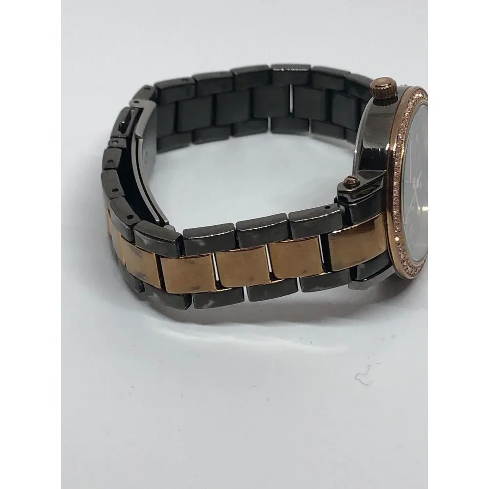 Relic ZR34182 Women's Stainless Steel Analog Quartz Genuine Wrist Watch DV19